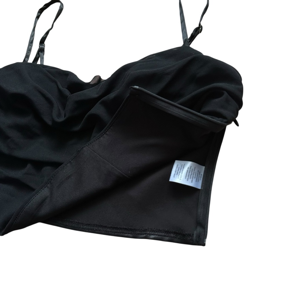 Lulu's Black Ruched Crop Top -‎ Large - Picture 4 of 7
